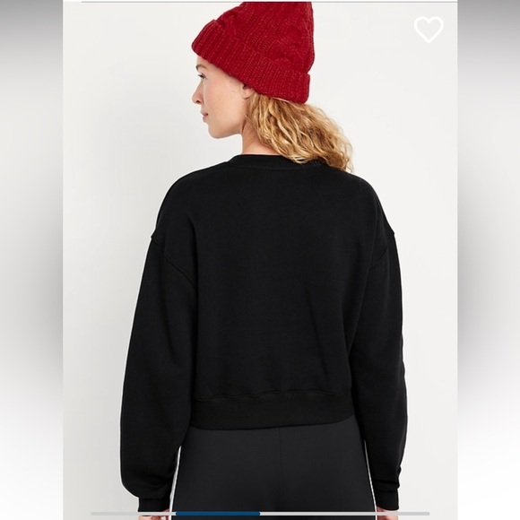 Old navy Christmas sweatshirt - Picture 2 of 4